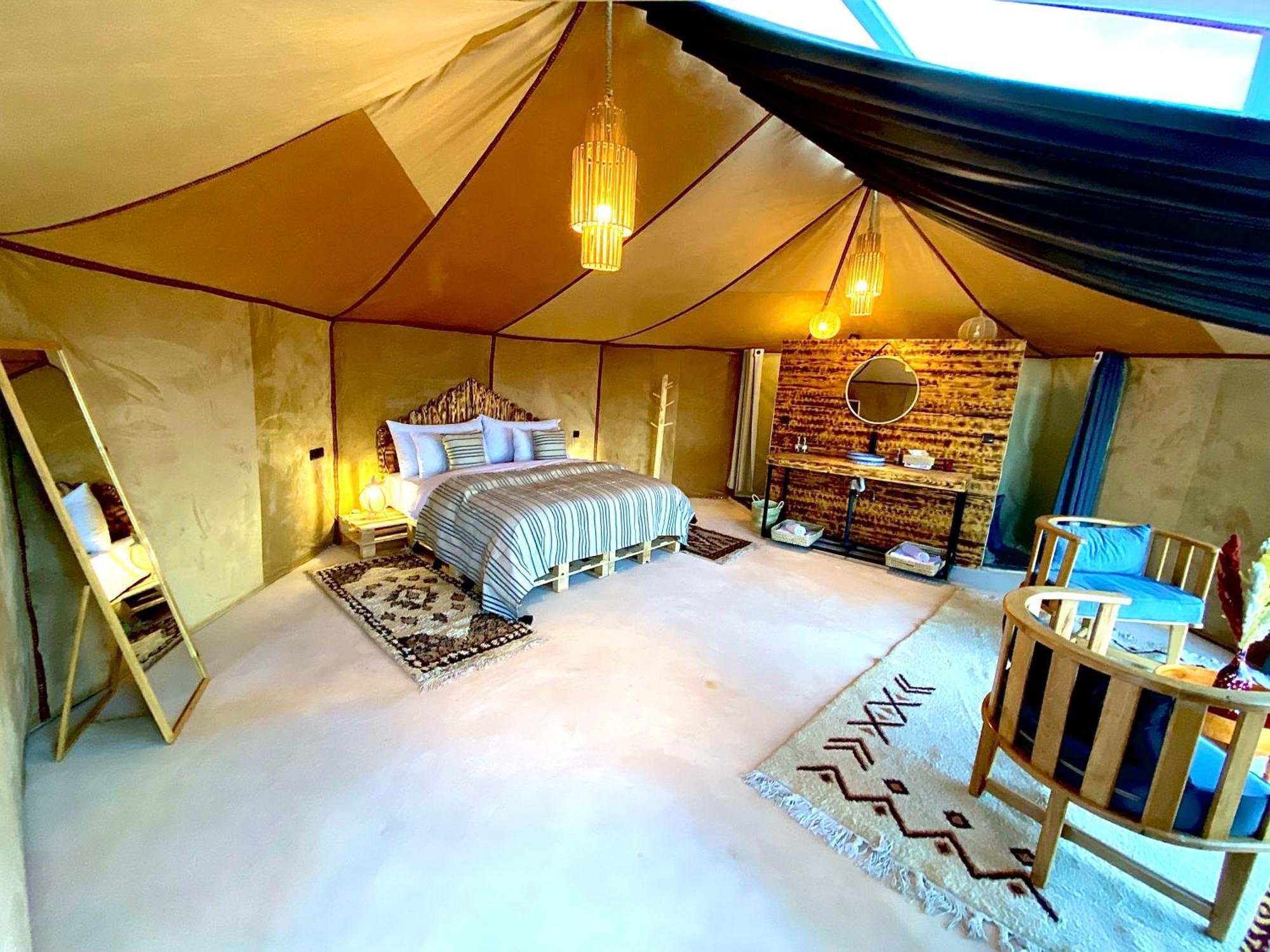 Hotel Sky View Camp à Merzouga Extérieur photo